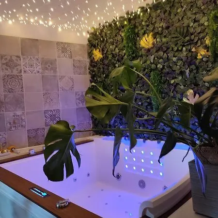 La Agreable Avec Jacuzzi/balneo Prázdninový dům *